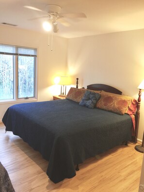 5 makuuhuonetta, silitysrauta/-lauta, vauvan matkasänky, ilmainen Wi-Fi