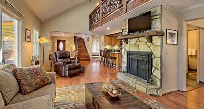 Mountains, Rustic Seclusion w/Private Hot Tub, Swim, Tennis & Golf in Sky Valley