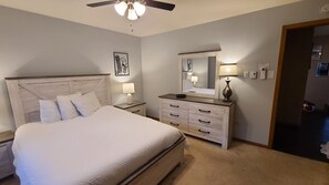 3 makuuhuonetta, ilmainen Wi-Fi, vuodevaatteet