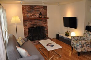 Smart TV, fireplace, video games, DVD player