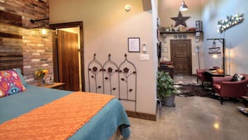 1 quarto, escrivaninha, ferros/tábuas de passar roupa, Wi-Fi de cortesia