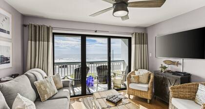 Top Floor! Beachfront View, Heated Pool, Casa Del Mar!