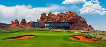 Private Pool 4BR 3BA Home Near Zion with 2 master suites. Very clean and Private