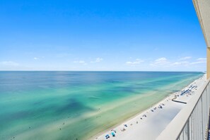 On the beach, sun-loungers - BEACHFRONT Panoramic Corner Unit, Beach Service, Wifi, free parking, Sleeps 6! (Panama City Beach)