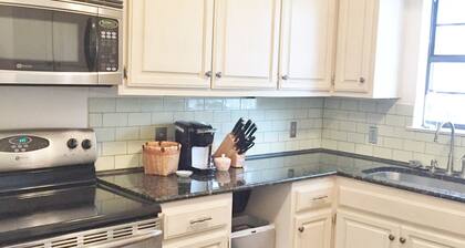 Lovely Home Steps From Dickies/Museums/Will Rogers/Cultural Dist and 2m From DT