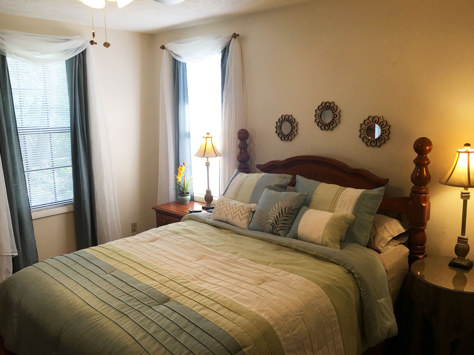 2 bedrooms, desk, iron/ironing board, free WiFi