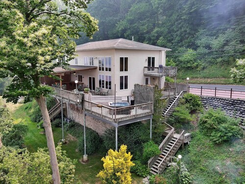 LAKE HOUSE, Waterfront Retreat, Eagles, Sunsets on Susquehanna with DOCK 