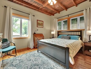 2 chambres, bureau, fer et planche à repasser, Wi-Fi gratuit