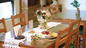 Colazione completa inclusa, servita tutte le mattine