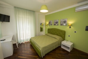 Triple Room, Sea View | View from room - Passo del Cavaliere (Tropea)