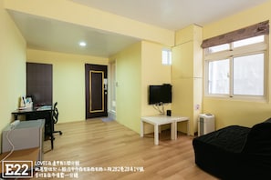 Kamar Standar, Beberapa Tempat Tidur | Selimut bulu angsa, bantalan ekstra lembut, dan tirai kedap cahaya