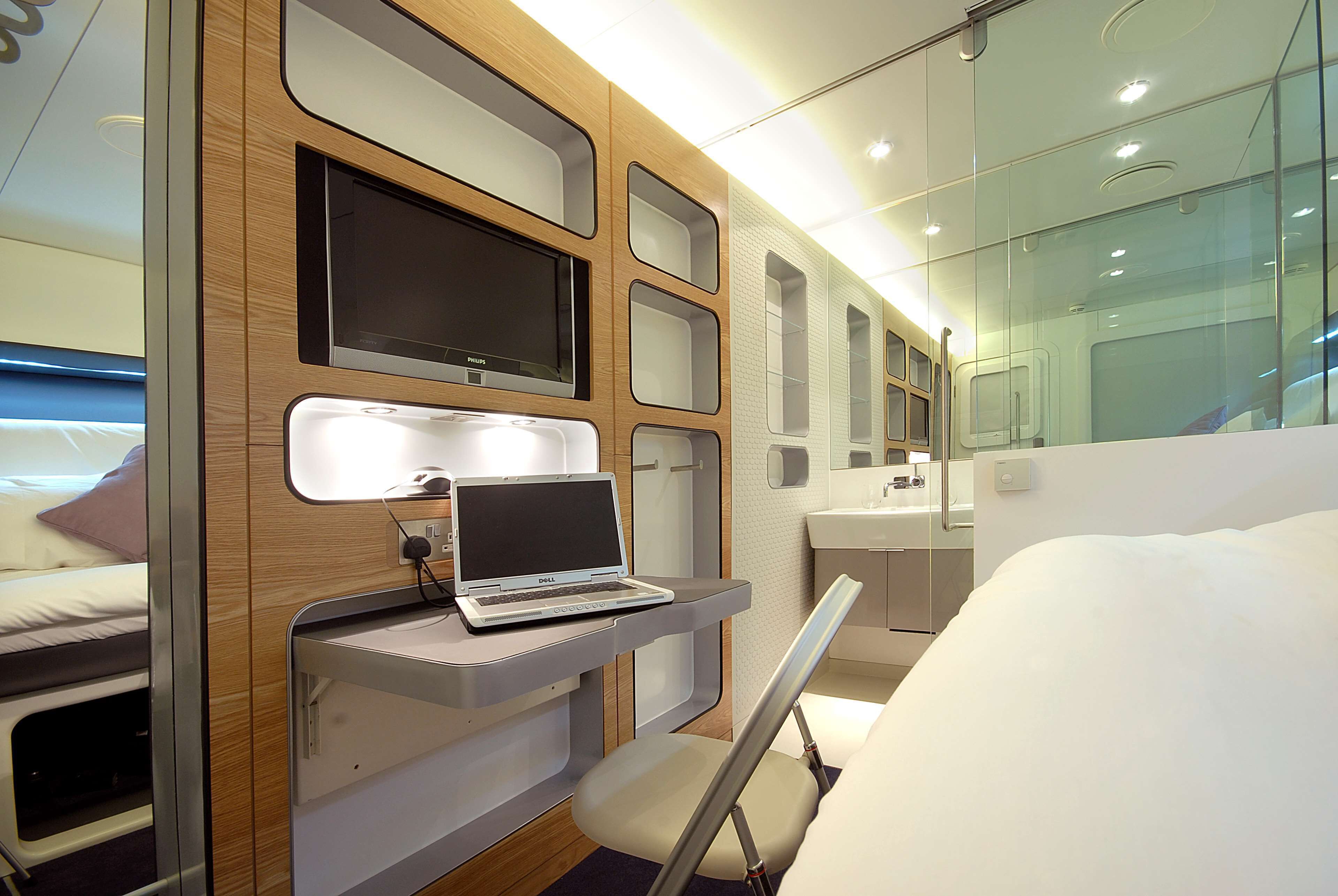 premium cabin | room amenity