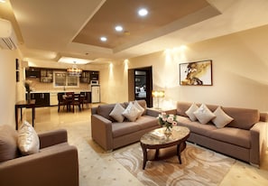 TV - Intour Qurtoba Hotel Suites (Riyadh)