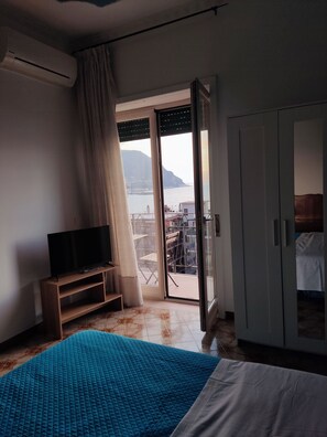 2 camere, ferro/asse da stiro, Wi-Fi gratuito, lenzuola