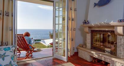 Huvila Atlantin valtameren yli Magoito-Sintrassa