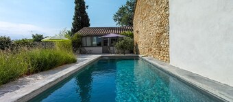 Gite Les Enfantines at the foot of Mont Ventoux, 3km from Bedoin