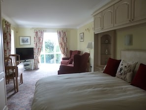 1 bedroom, iron/ironing board, WiFi, bed sheets - Beautiful selfcontained annexe situated on the edge of the historical city York (Dunnington)