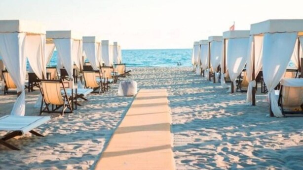 Beach nearby, sun loungers - Italy, Tuscany, Versilia, Cinquale 400 meters from the sea and 3km from Forte dei Marmi (Capanne-Prato-Cinquale)