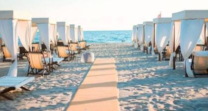 Italy, Tuscany, Versilia, Cinquale 400 meters from the sea and 3km from Forte dei Marmi