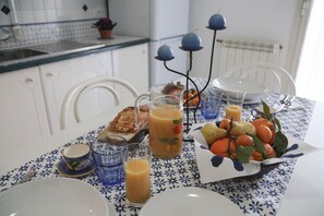 تناول الطعام