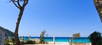 LEFKASEABNB ANGEL GUESTHOUSE - Agios Ioannis Beach, Lefkas 