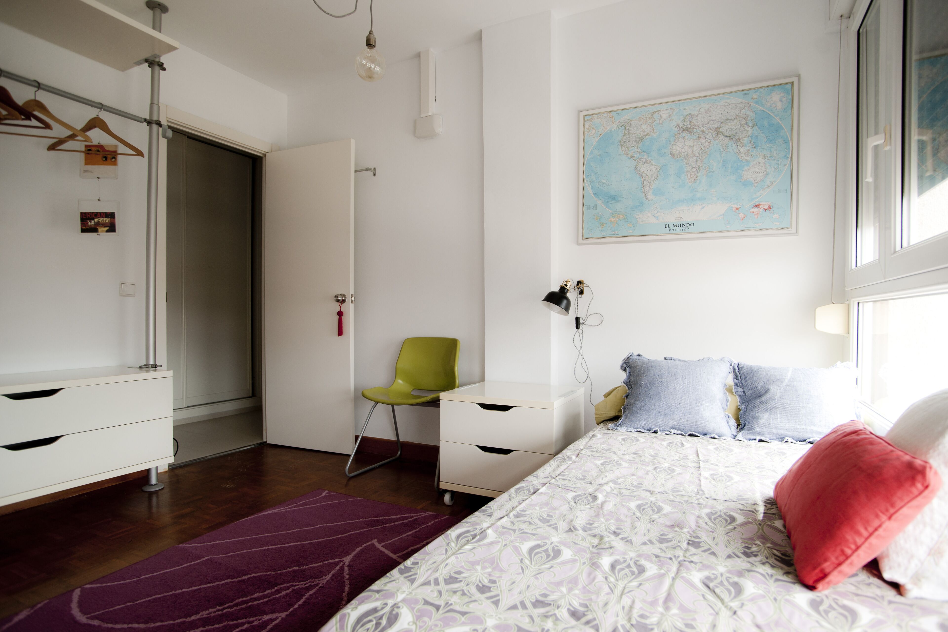 2 bedrooms, desk, iron/ironing board, free WiFi