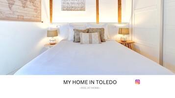 2 makuuhuonetta, silitysrauta/-lauta, vauvan matkasänky, internet