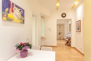 Dining - Comfortable apartment 2 steps from the Vatican and Castel S. Angelo (Roma)