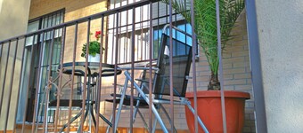 Los AlcĂĄzares home rental
