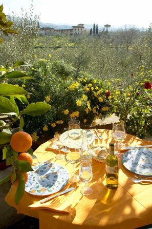 Local cuisine - Residence Centanni (Bagno a Ripoli)