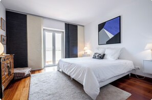 2 chambres, bureau, fer et planche à repasser, Wi-Fi gratuit