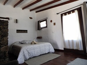 1 quarto, ferros/tábuas de passar roupa, Wi-Fi de cortesia