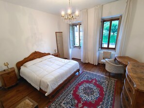 4 dormitorios, cuna de viaje, wifi y ropa de cama