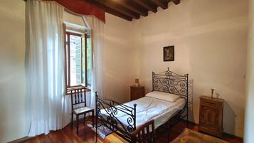 4 camere, culla da viaggio, Wi-Fi, lenzuola