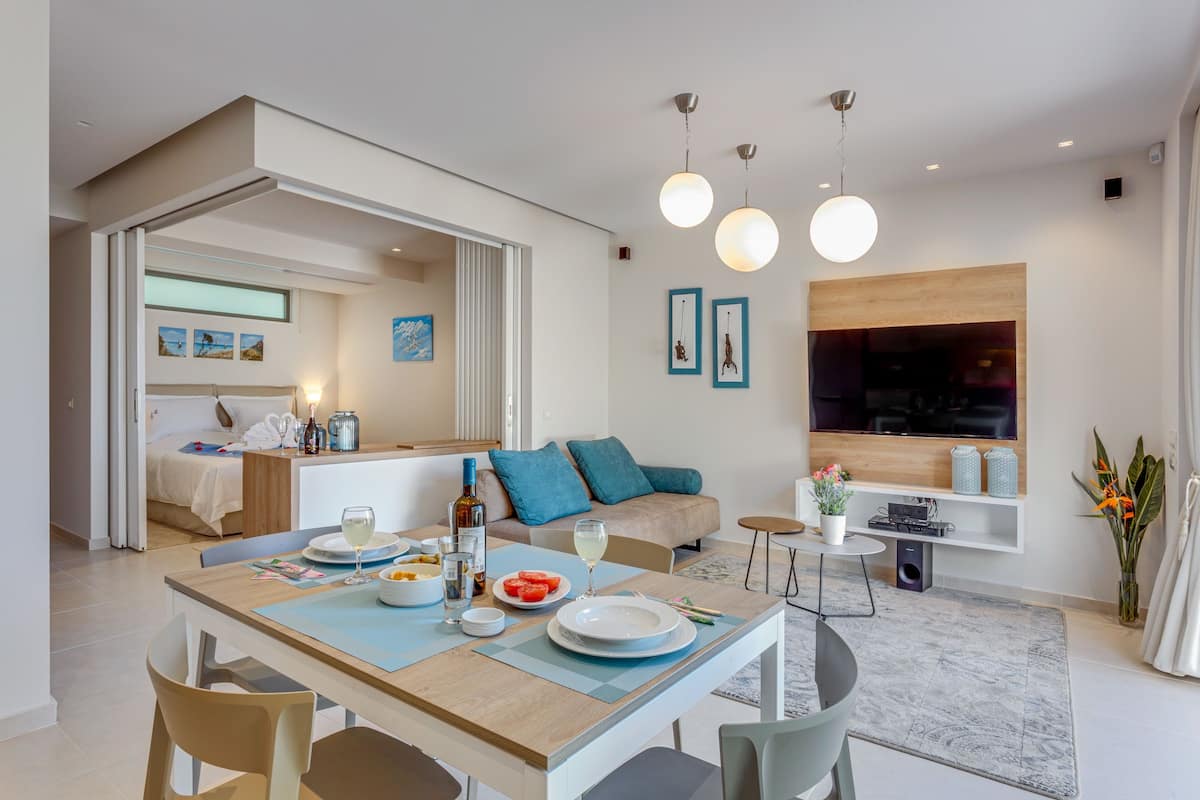 Suite (Joseph) | 1 bedroom, premium bedding, down duvets, pillow-top beds