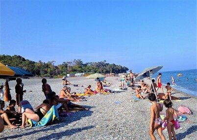 Acqua Chiara Elegant villa with garden with Etna view a stone's throw from the sea