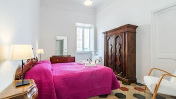 3 soverom, strykejern/-brett, wi-fi og sengetøy