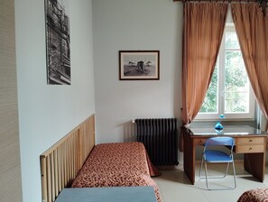 2 bedrooms, desk, soundproofing, iron/ironing board