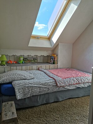 2 bedrooms, iron/ironing board, travel crib, free WiFi