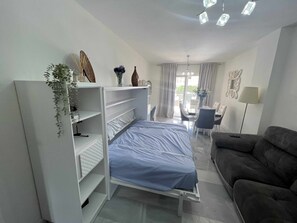 3 soverom, strykejern/-brett, reiseseng for barn og wi-fi (inkludert)