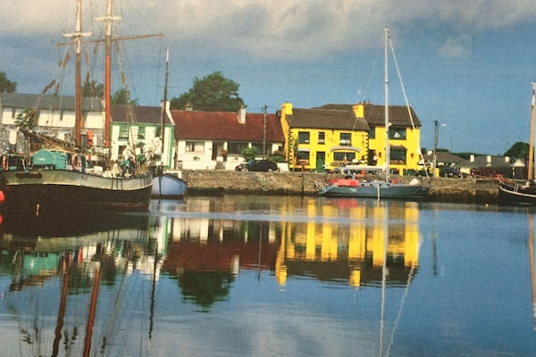 Village Harbour
50 meters away
