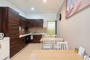 Desayuno típico de la región gratuito y diario