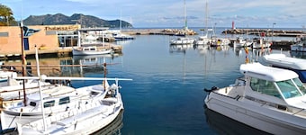 Villa Azalea: large house perfect for families or groups up to 6 people.