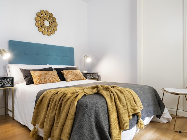 2 bedrooms, iron/ironing board, travel cot, Internet - Deluxe Judería - Santa Cruz I (Sevilla)