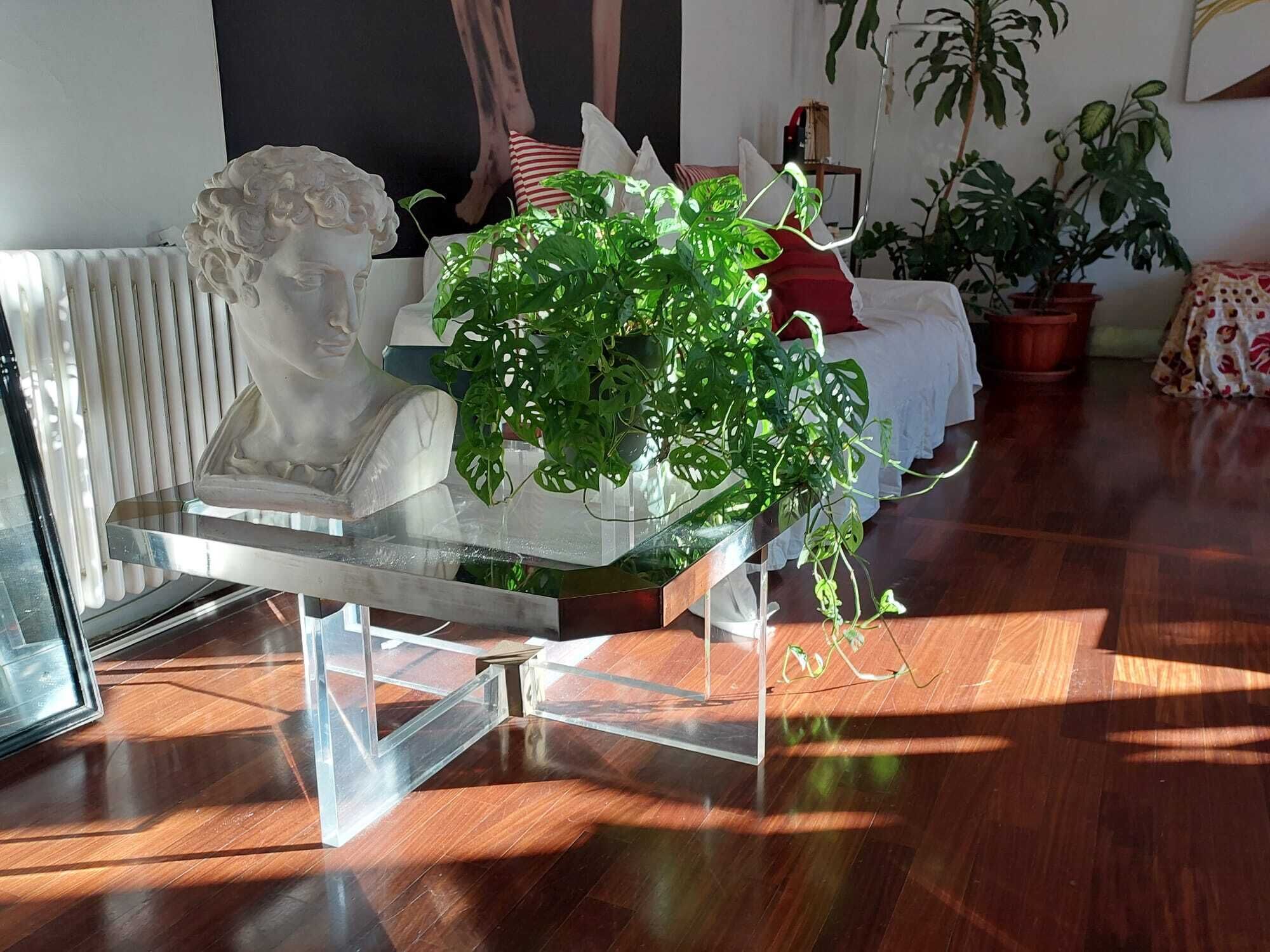 2 chambres, coffres-forts dans les chambres, fer et planche à repasser