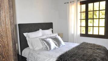 2 Schlafzimmer, Bügeleisen/Bügelbrett, kostenloses WLAN, Bettwäsche