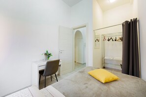 2 chambres, bureau, fer et planche à repasser, Wi-Fi gratuit