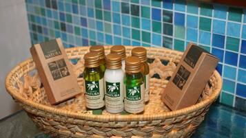 Shower, jetted tub, hair dryer, bidet