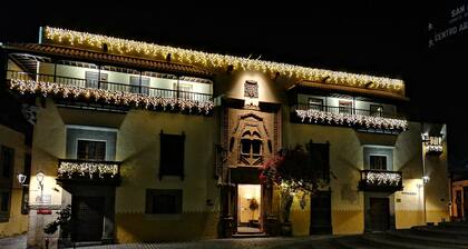 Cozy Vegueta. Historic area, families, Workers