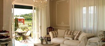 Villa La Valinfiore Charming Home with private pool